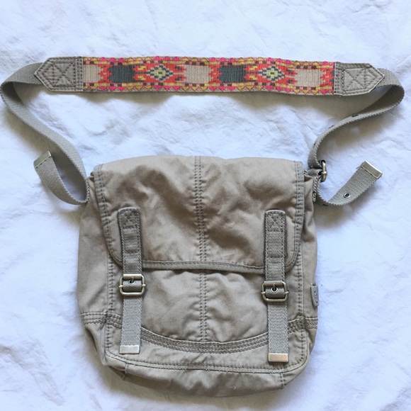 American Eagle Outfitters Handbags - SOLD - American Eagle Purse 🦅